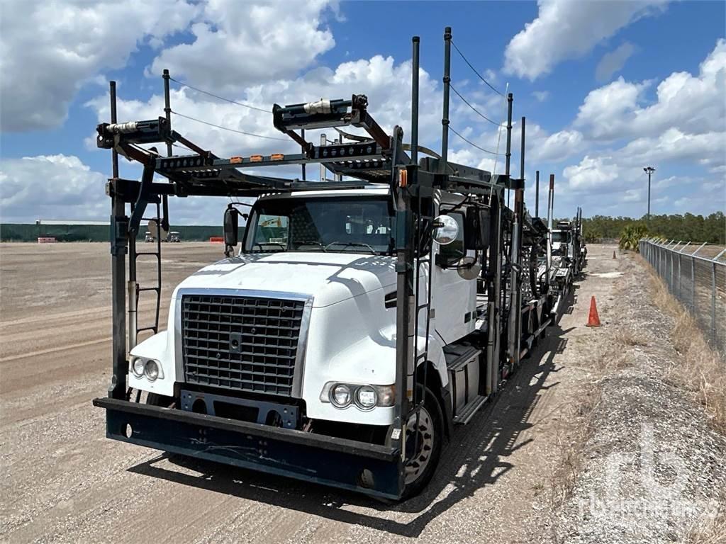 Volvo VAH200 Pojazdy do transportu samochodów