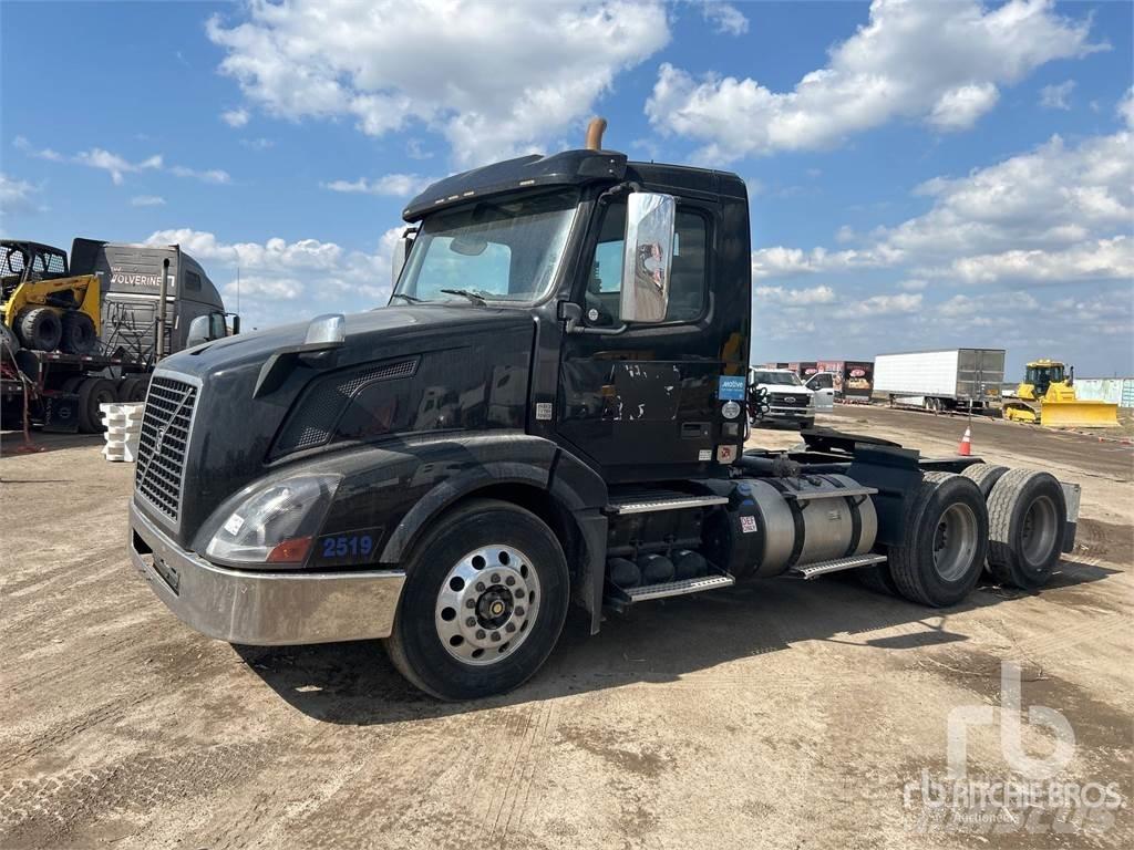 Volvo VNL300 Ciągniki siodłowe