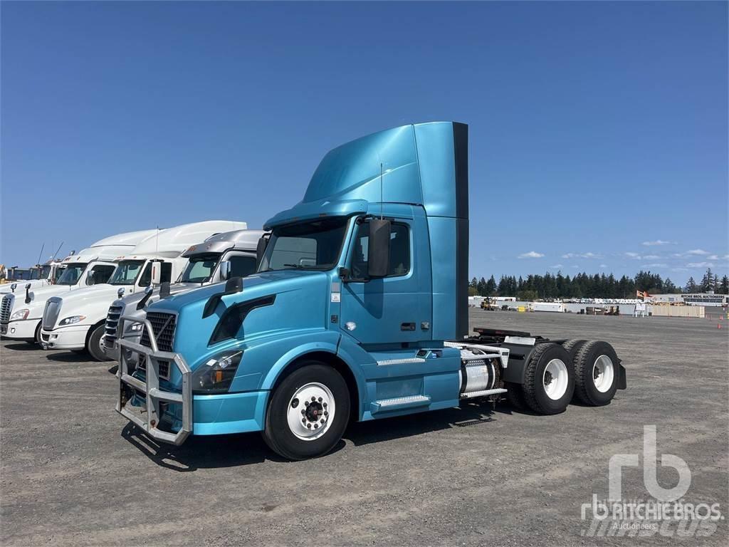 Volvo VNL300 Ciągniki siodłowe