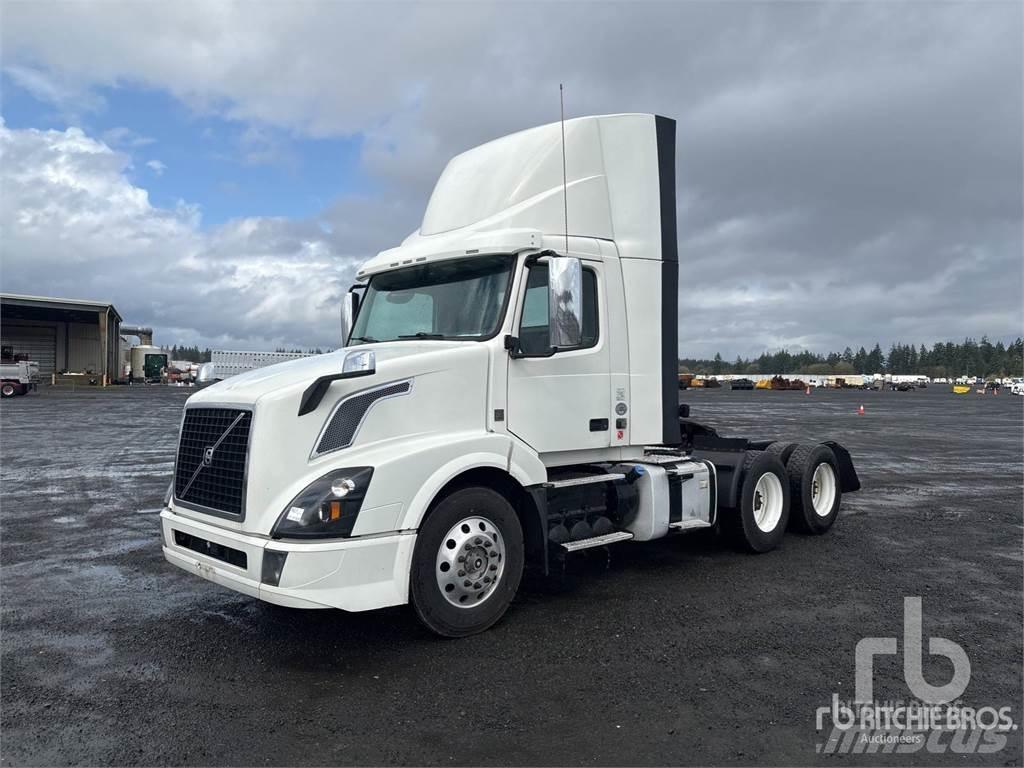 Volvo VNL300 Ciągniki siodłowe