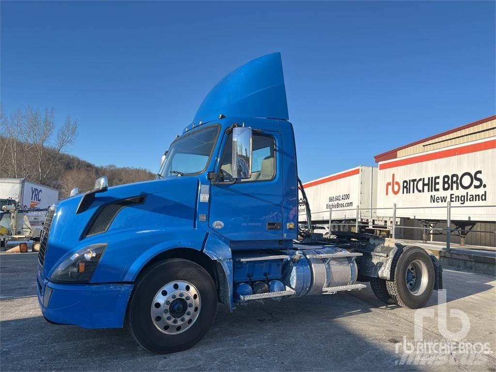 Volvo VNL300 Ciągniki siodłowe