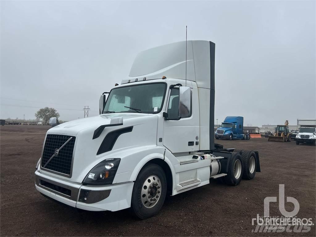 Volvo VNL64 Ciągniki siodłowe