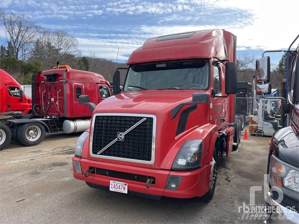 Volvo VNL670 Ciągniki siodłowe