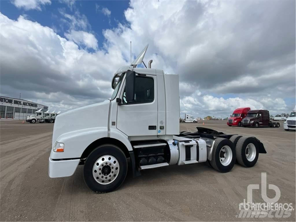 Volvo VNM200 Ciągniki siodłowe