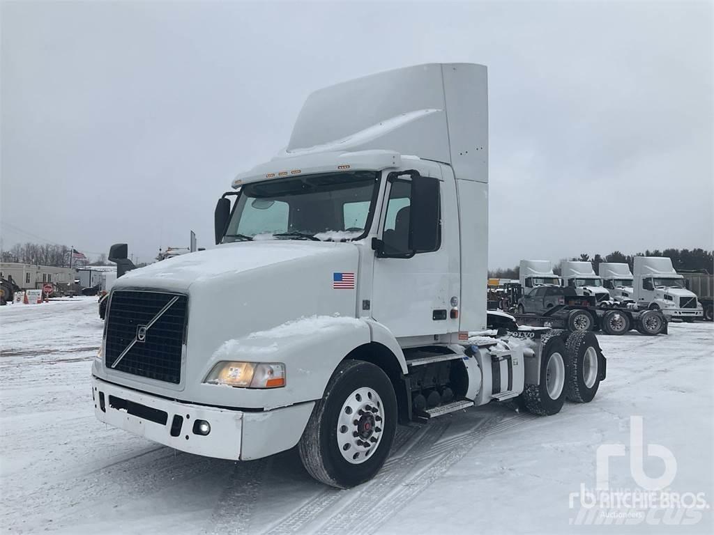 Volvo VNM300 Ciągniki siodłowe
