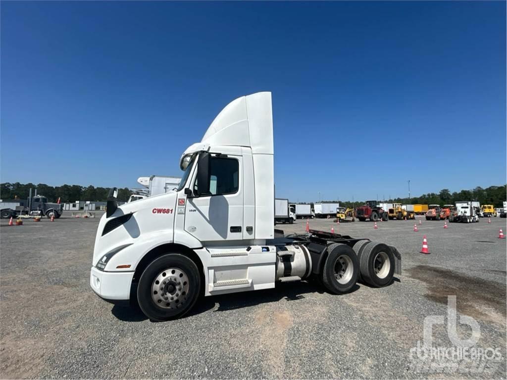 Volvo VNR300 Ciągniki siodłowe