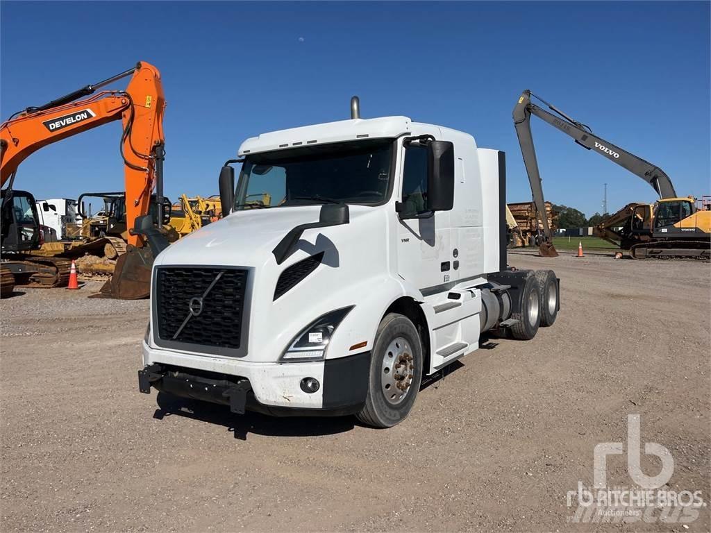 Volvo VNR400 Ciągniki siodłowe