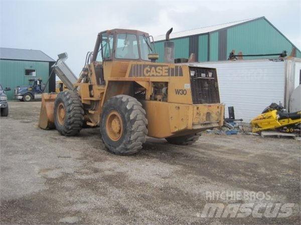 Case W30 Ładowarki kołowe