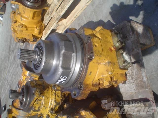Komatsu EC538320 Silniki