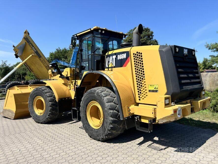 CAT 966M Ładowarki kołowe