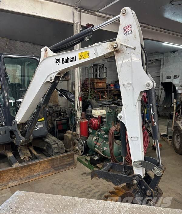 Bobcat E35I Koparki gąsienicowe