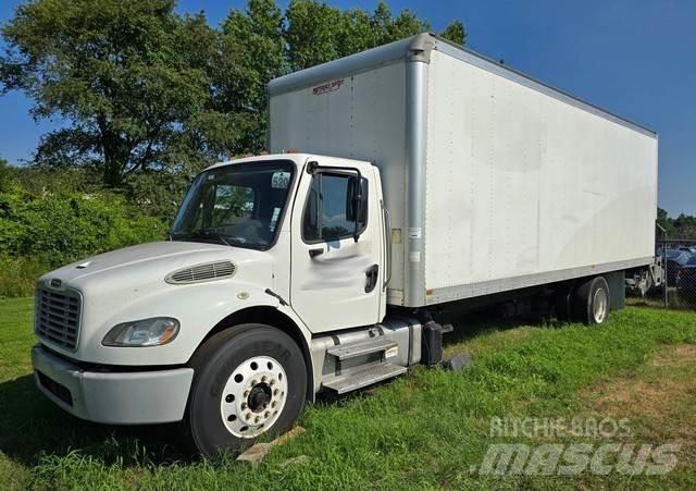 Freightliner M2 Samochody ciężarowe ze skrzynią zamkniętą