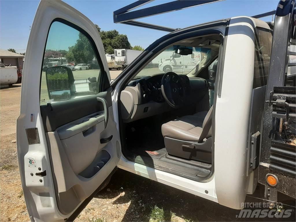 GMC Sierra 3500 Inne