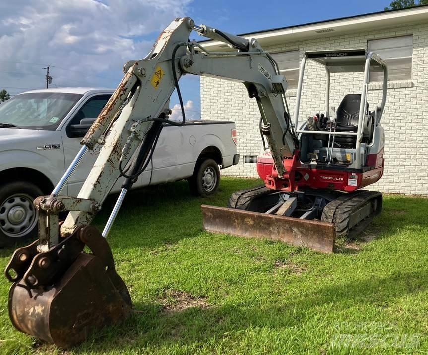 Takeuchi TB240 Midikoparki  7t - 12t