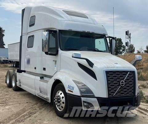 Volvo VNL64T670 Ciągniki siodłowe