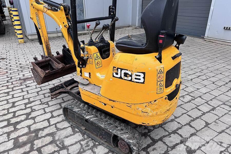 JCB 8008 CTS Minikoparki