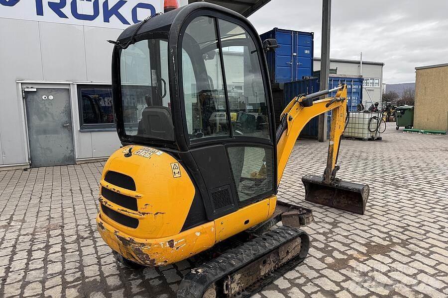 JCB 8018 CTS Minikoparki