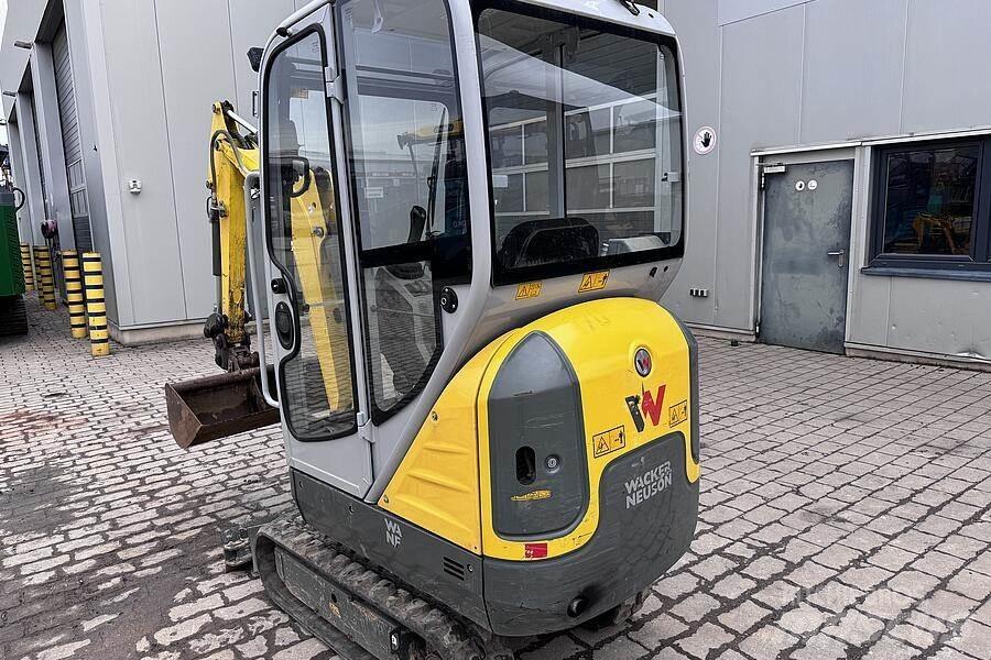 Neuson ET 16 Minikoparki