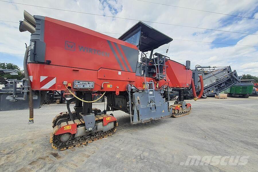 Wirtgen W 220 Frezarki do asfaltu