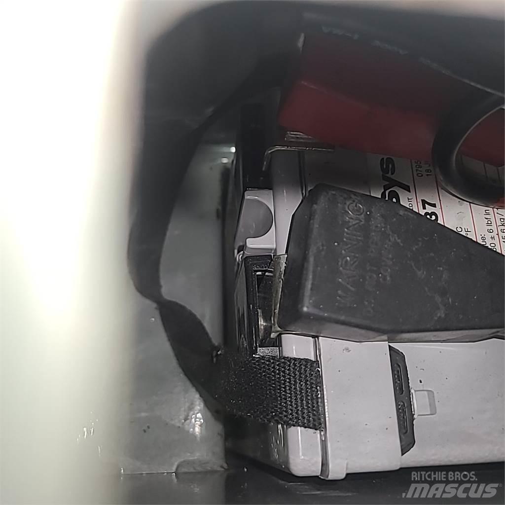 Raymond 102T-F45L Wózki paletowe ręczne
