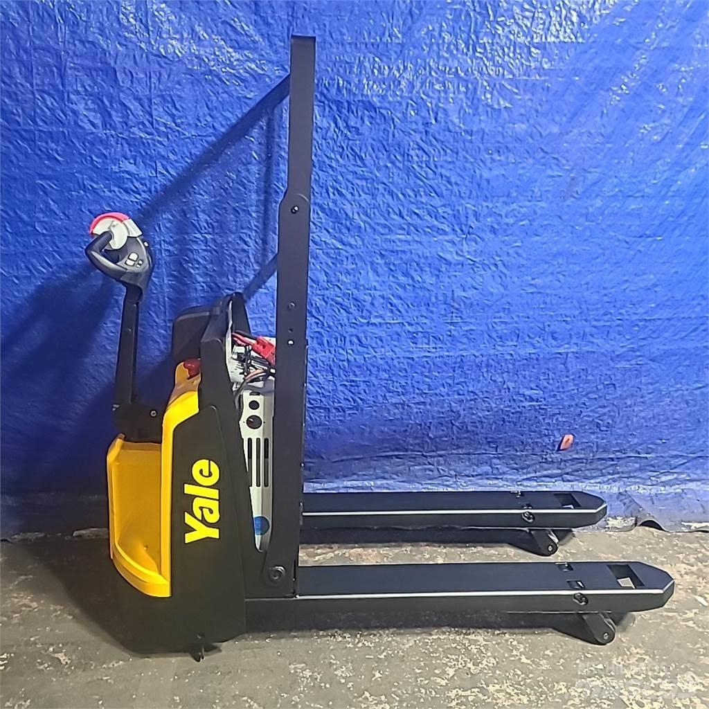 Yale MPB045VG Wózki paletowe ręczne