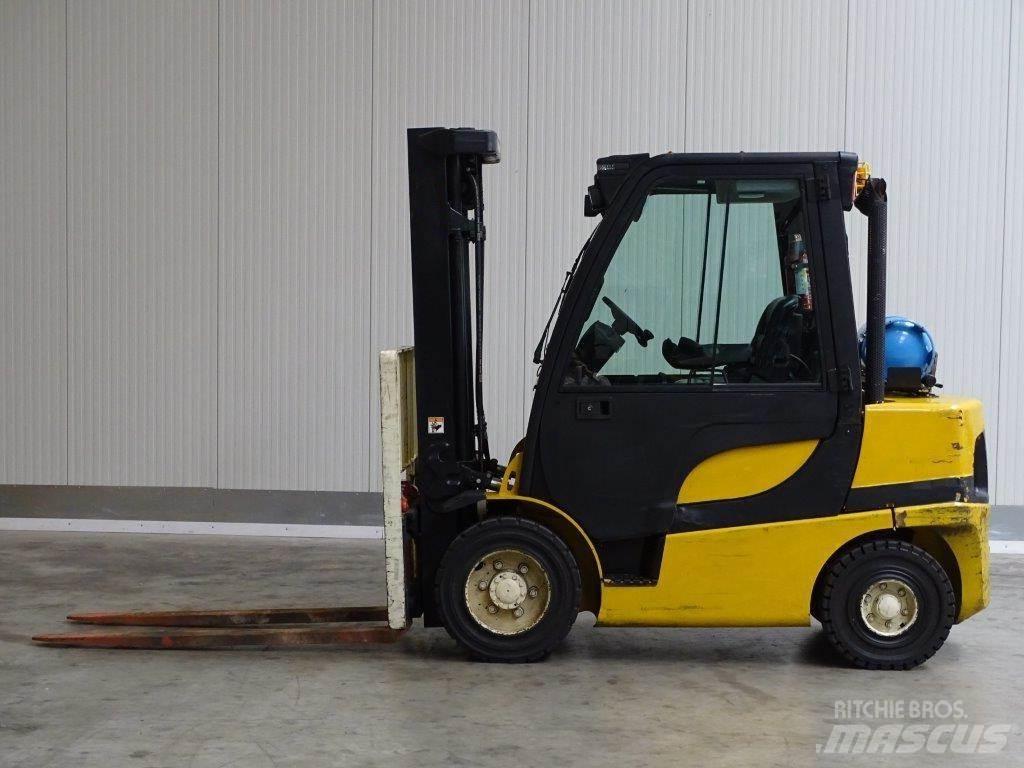 Yale GLP30VX Wózki LPG