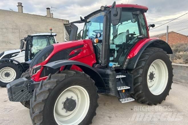 Valtra N135A Ciągniki rolnicze