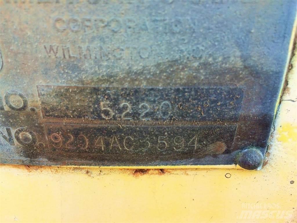 American 5220 Żurawie gąsienicowe