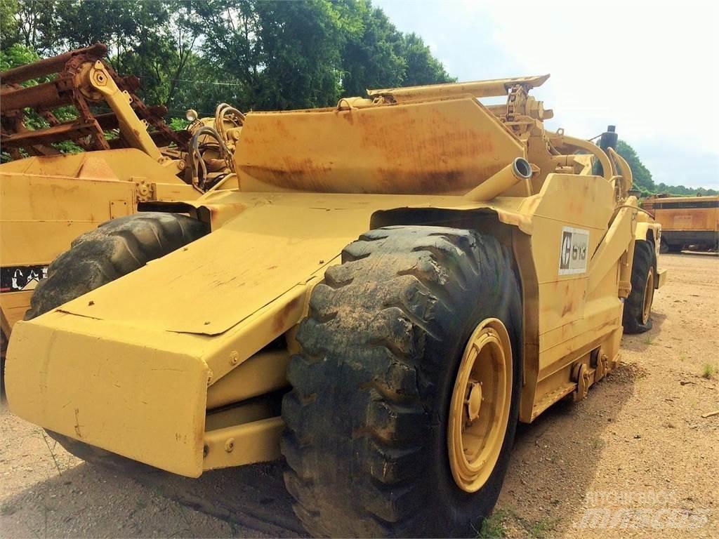 CAT 613 Skrobaki