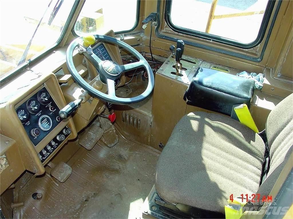 CAT 988B Ładowarki kołowe