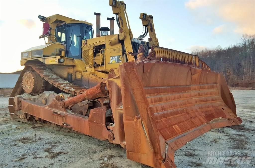 CAT D11R Spycharki gąsienicowe