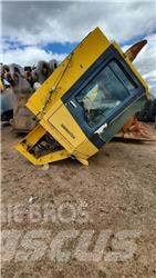 Komatsu WA1200 Kabiny i wnętrze