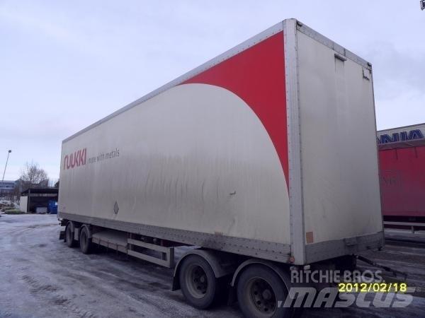 Scania R500 Samochody ciężarowe ze skrzynią zamkniętą