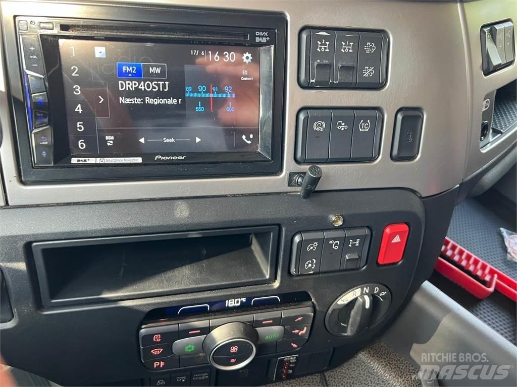DAF CF 480 FAX 8x2*6 Ciężarówki z wymienną zabudową