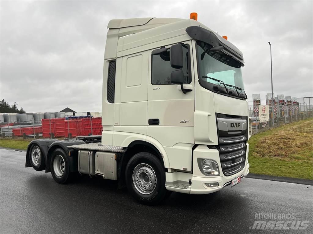 DAF XF 530 6x2 FTR Ciągniki siodłowe