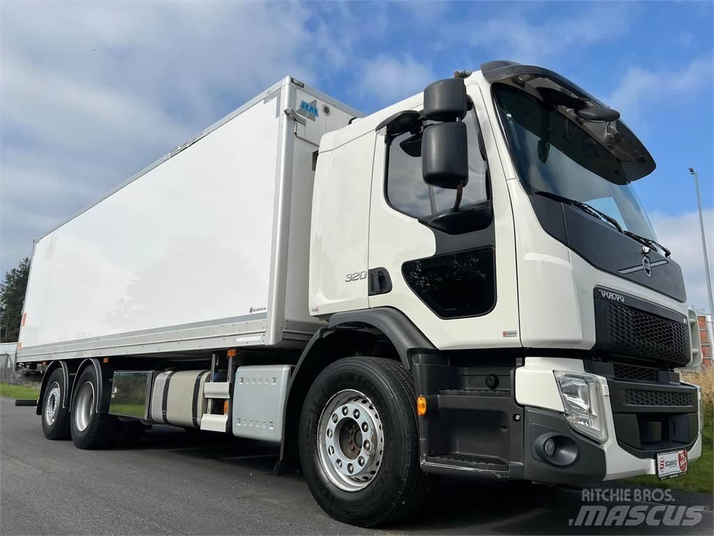 Volvo FE320 6x2*4 Samochody ciężarowe ze skrzynią zamkniętą