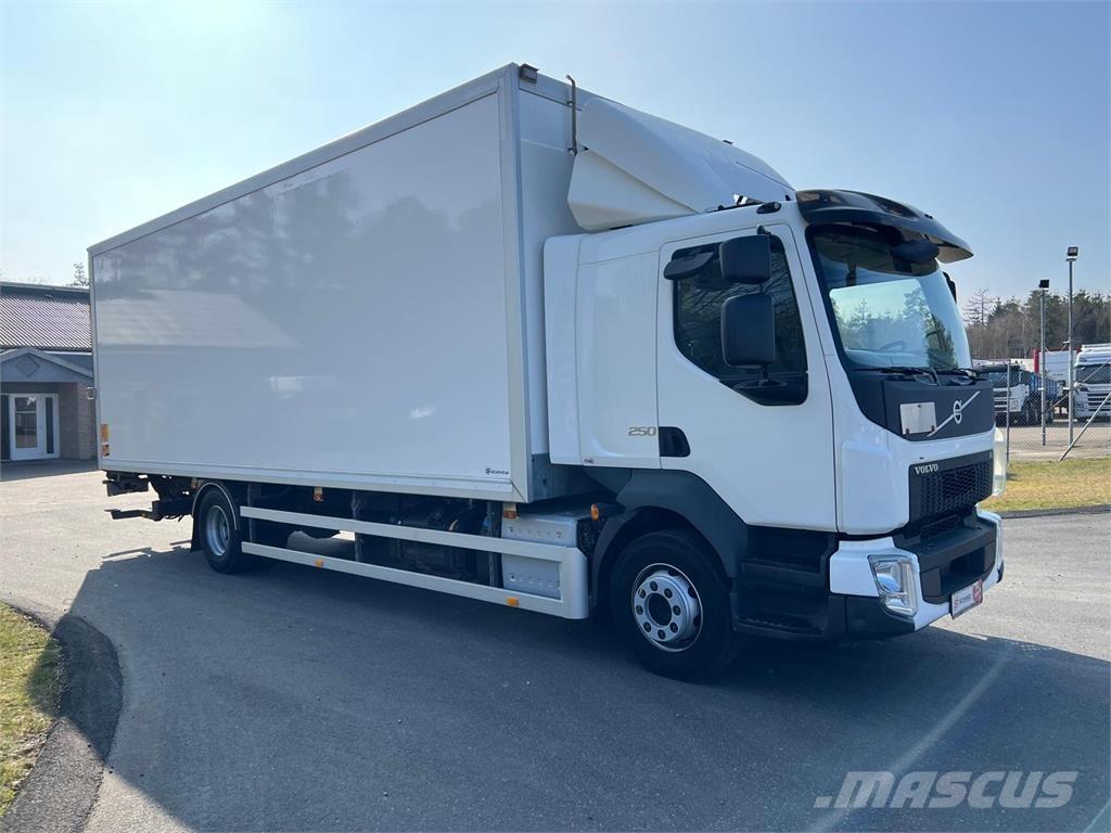 Volvo FL 16 ton 250HK Samochody ciężarowe ze skrzynią zamkniętą