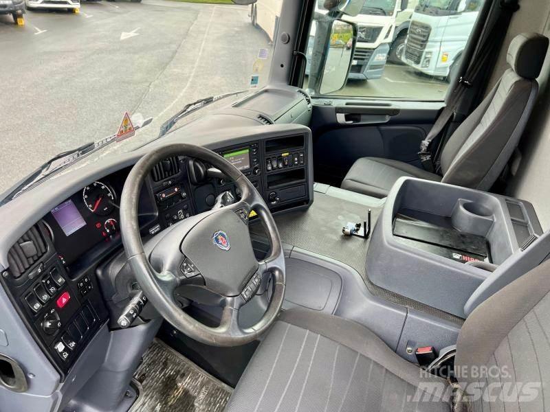 Scania P 410 Żurawie samochodowe