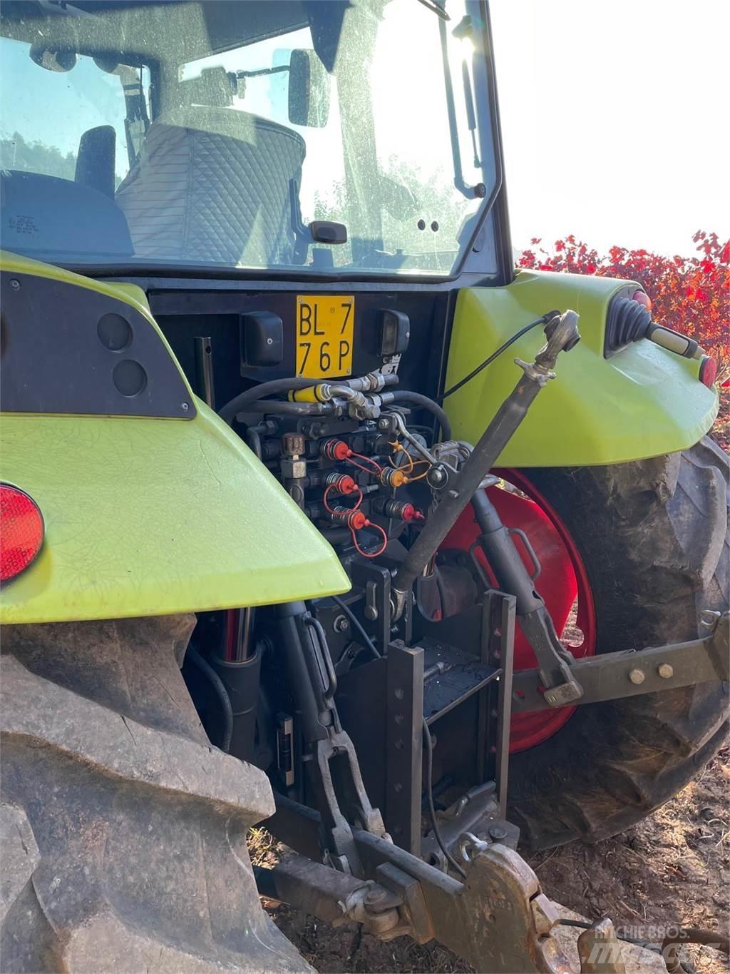 CLAAS AXOS 340 Ciągniki rolnicze