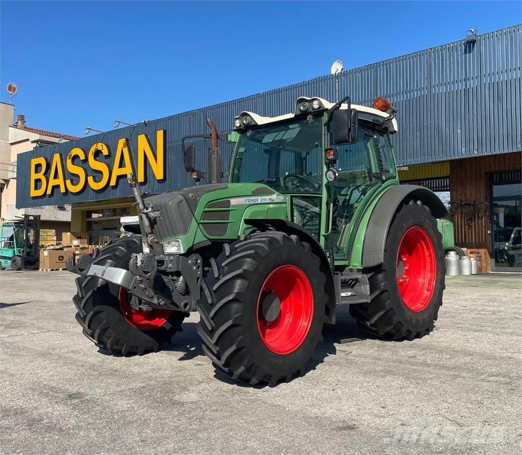 Fendt 211 VARIO Ciągniki rolnicze