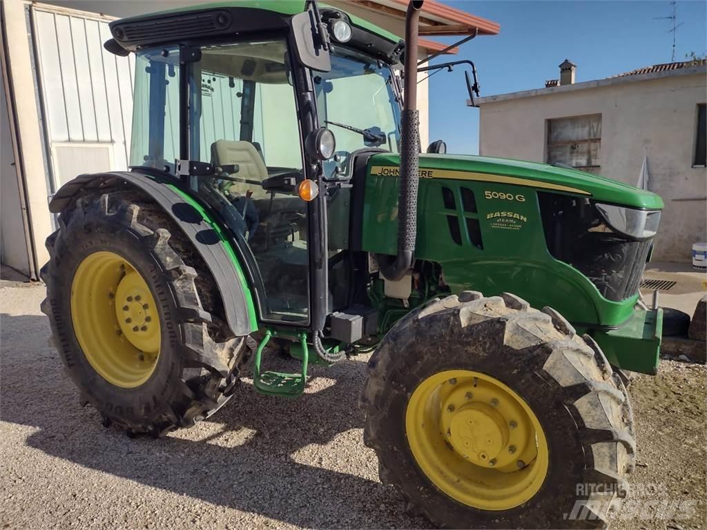 John Deere 5090 G Ciągniki rolnicze