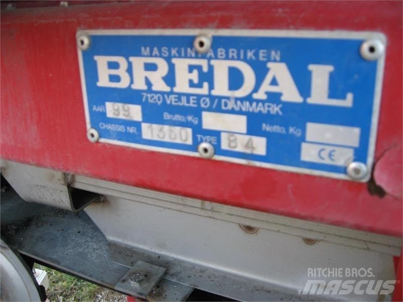 Bredal B 4 Rozrzutnik nawozów mineralnych