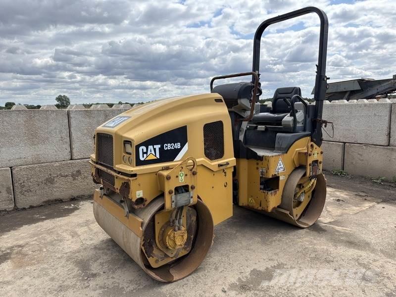CAT CB24 B Walce dwubębnowe