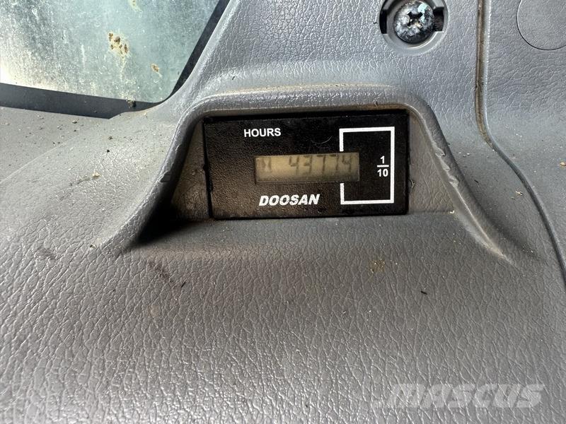 Doosan DX530LC-7 Koparki gąsienicowe