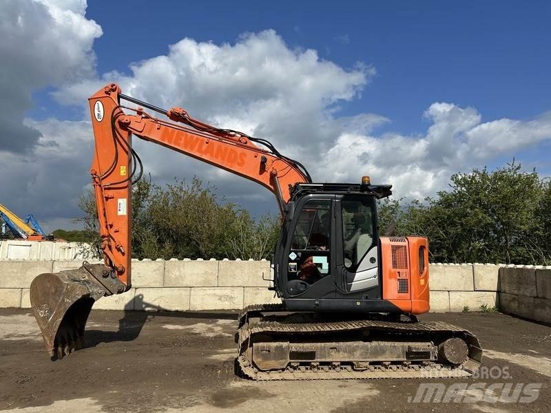 Hitachi ZX135 Koparki gąsienicowe