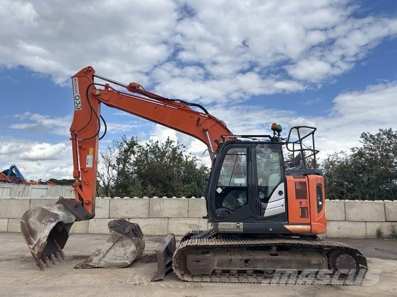 Hitachi ZX135 US-6 Koparki gąsienicowe
