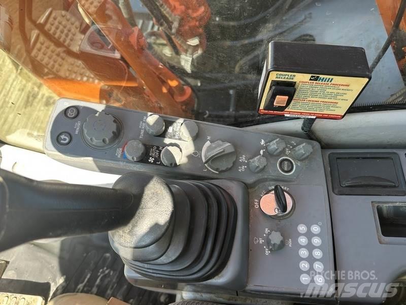 Hitachi ZX210LC-6 Koparki gąsienicowe