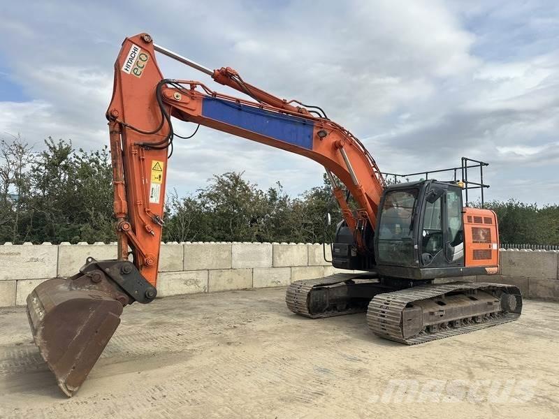 Hitachi ZX225USRLC-6 Koparki gąsienicowe