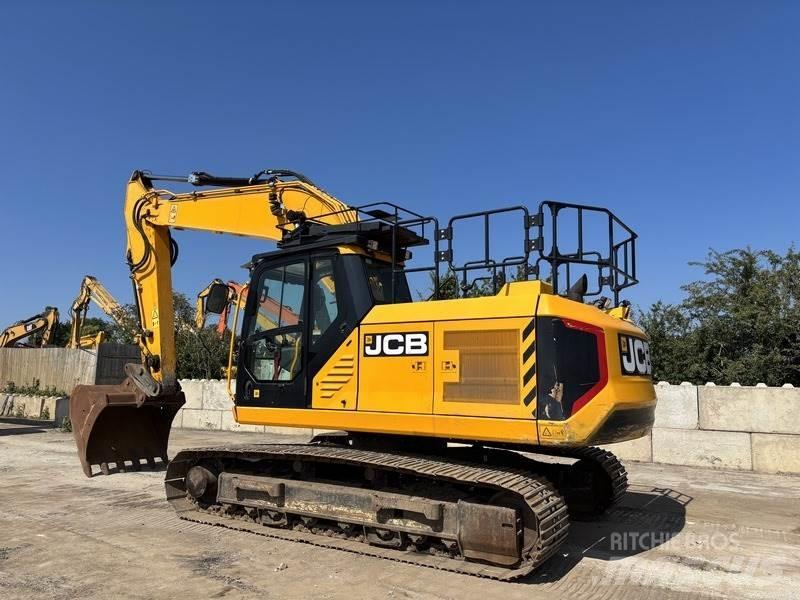 JCB 220X L 4F Koparki gąsienicowe