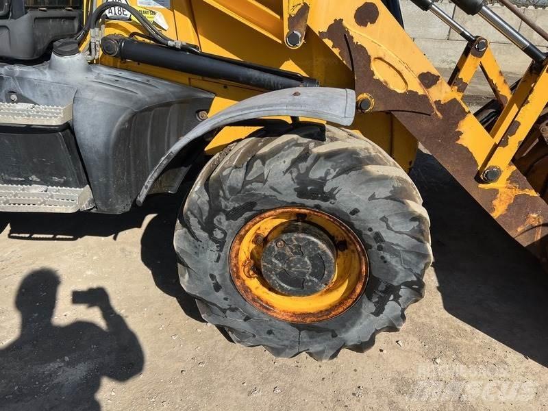 JCB 3CX Sitemaster Koparko-ładowarki